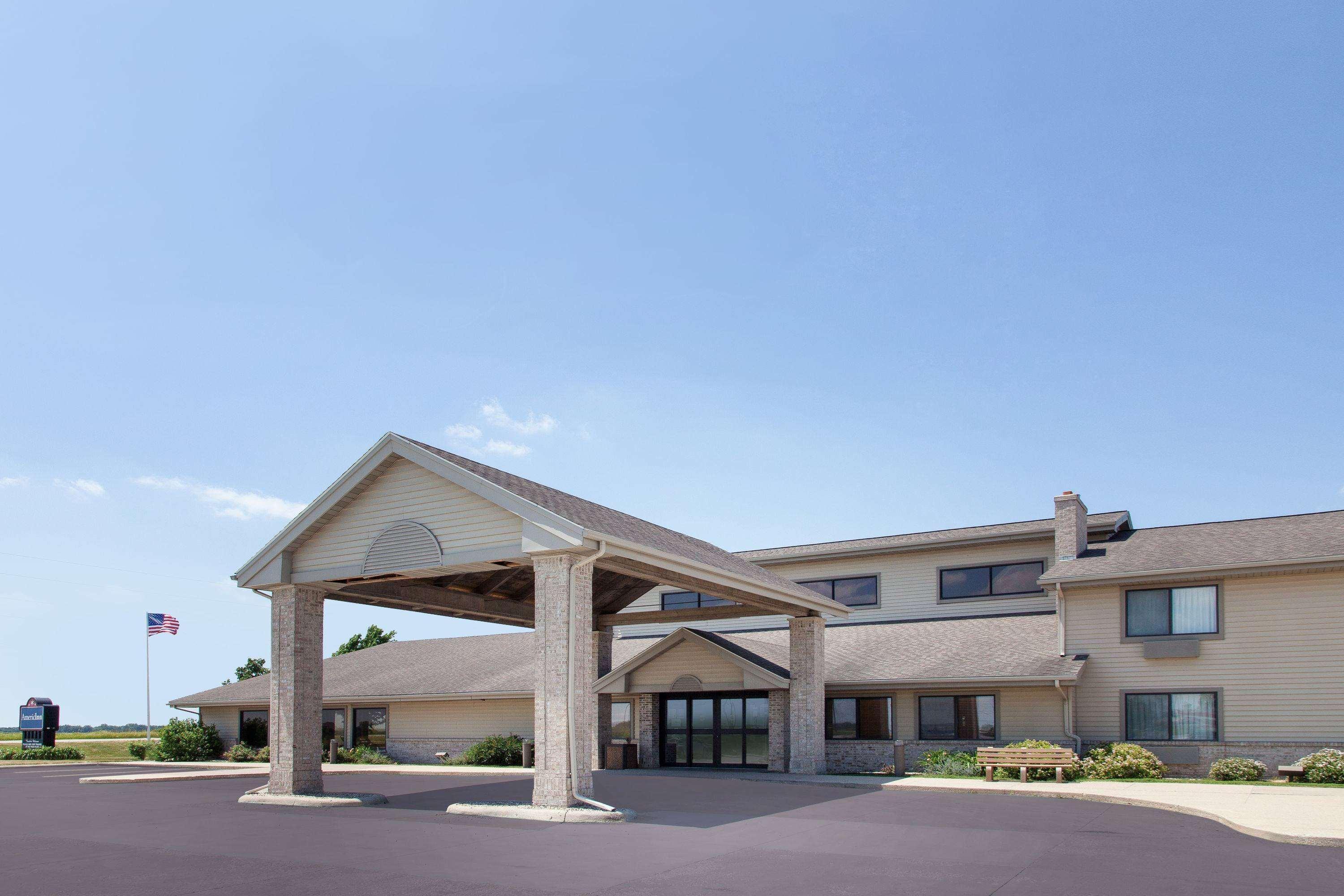 Americinn By Wyndham Webster City Bagian luar foto