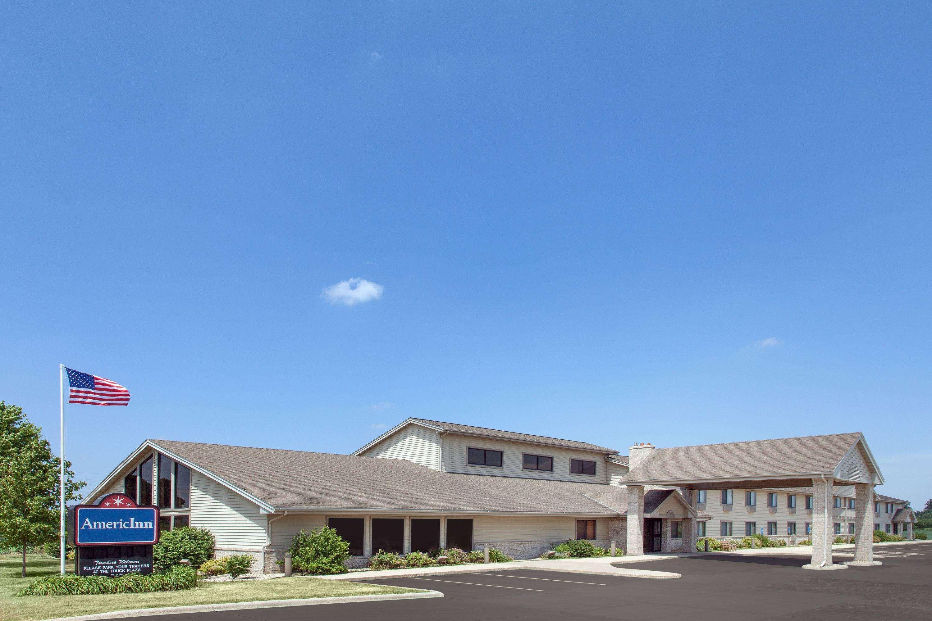 Americinn By Wyndham Webster City Bagian luar foto