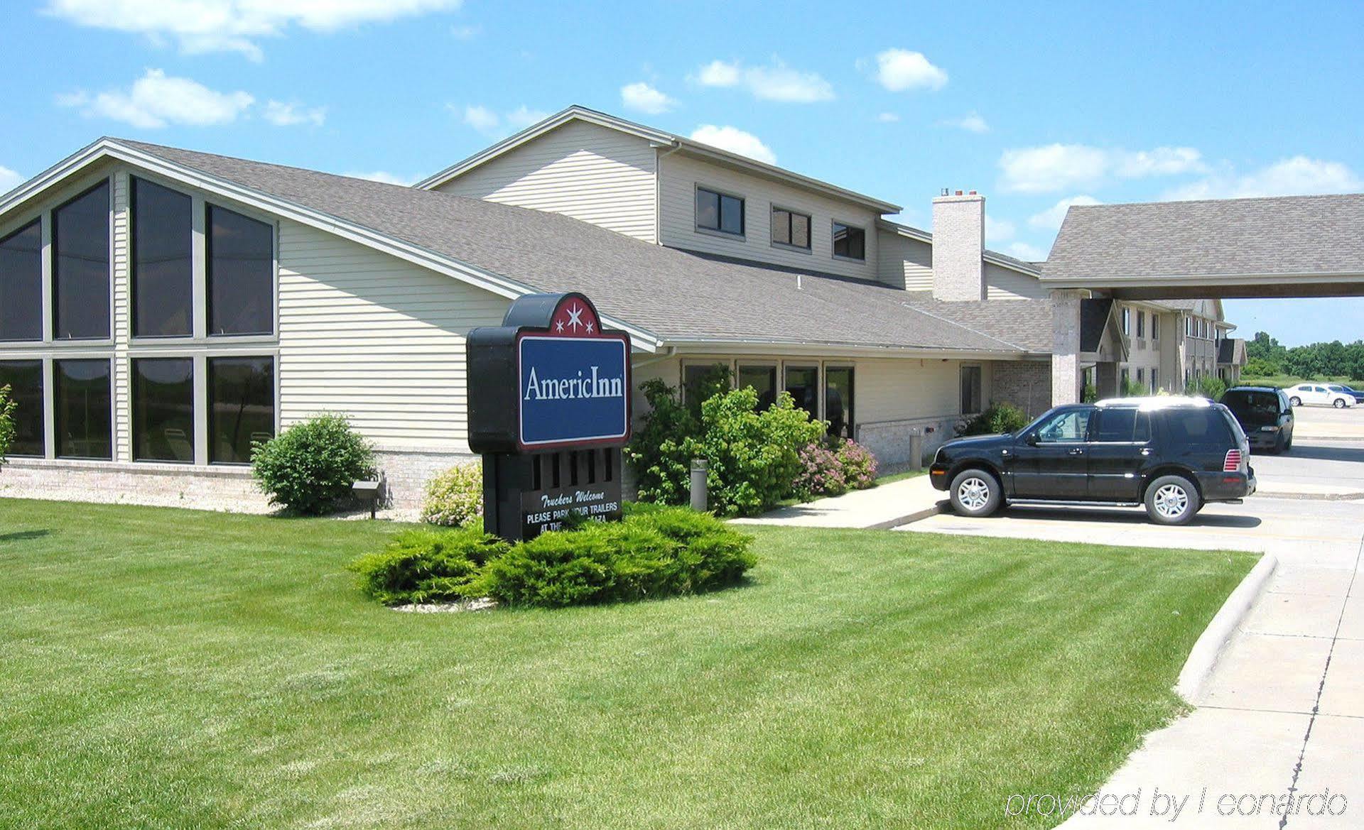 Americinn By Wyndham Webster City Bagian luar foto